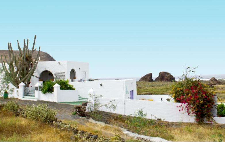 Villa Tranquila Orzola Exterior photo